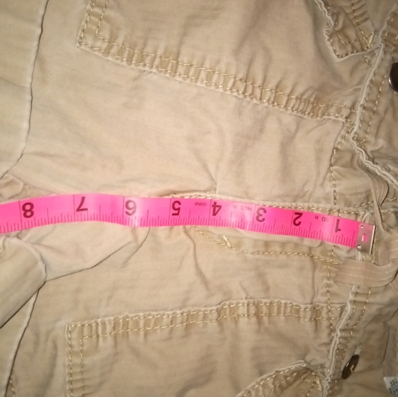 Levi jean shorts a bundle - Picture 4 of 5